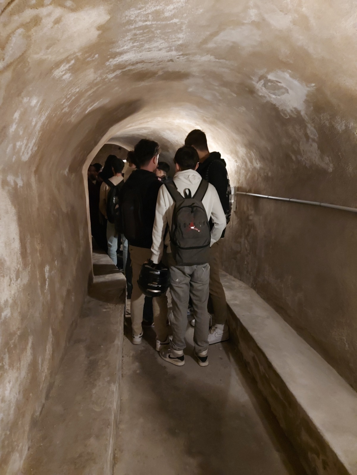 Conferència i visita guiada per a centres educatius: Els refugis antiaeris de Palma