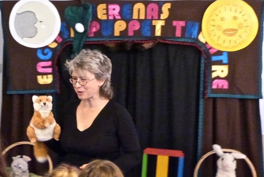 Serena's english puppet theatre