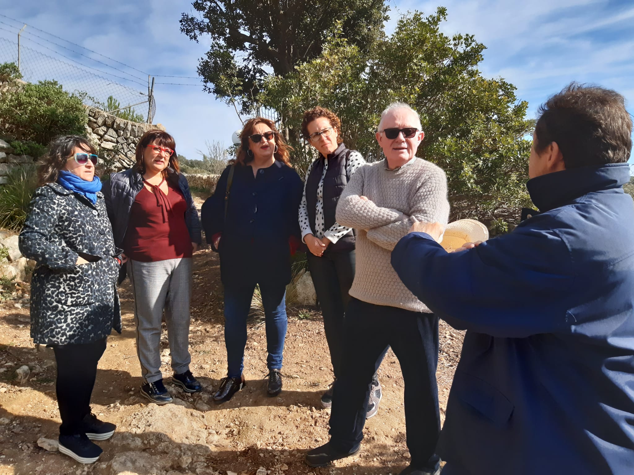 Visita Cova Ramon Llull nous cartells