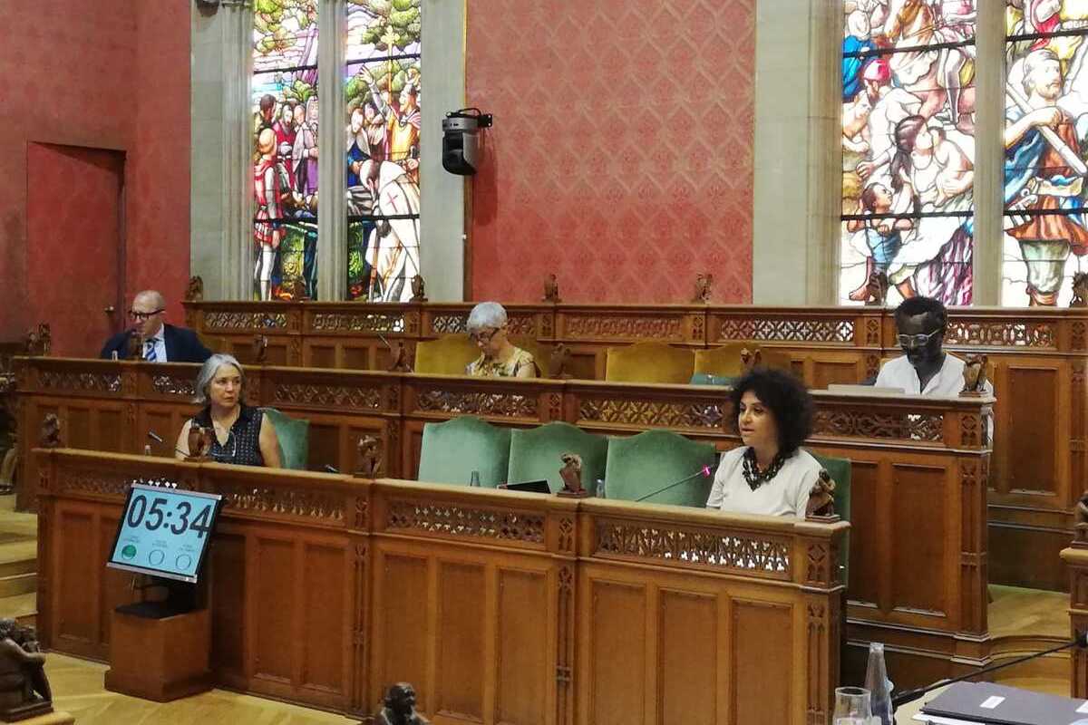 Momento del debate del PIAT durante el Ple del Consell.