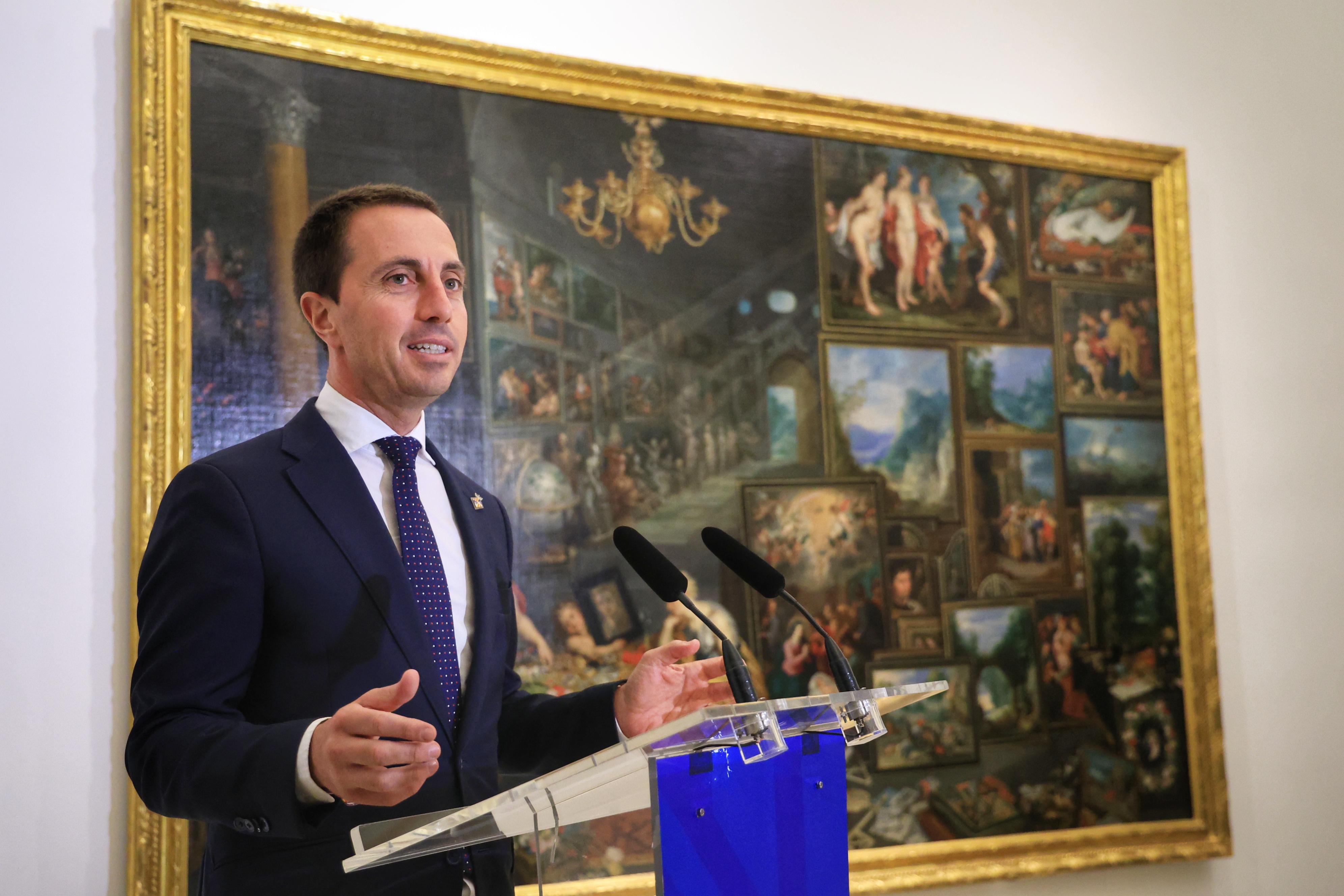 Inauguración de la exposición con la obra La Vista y el Olfato en el Museu de Mallorca.