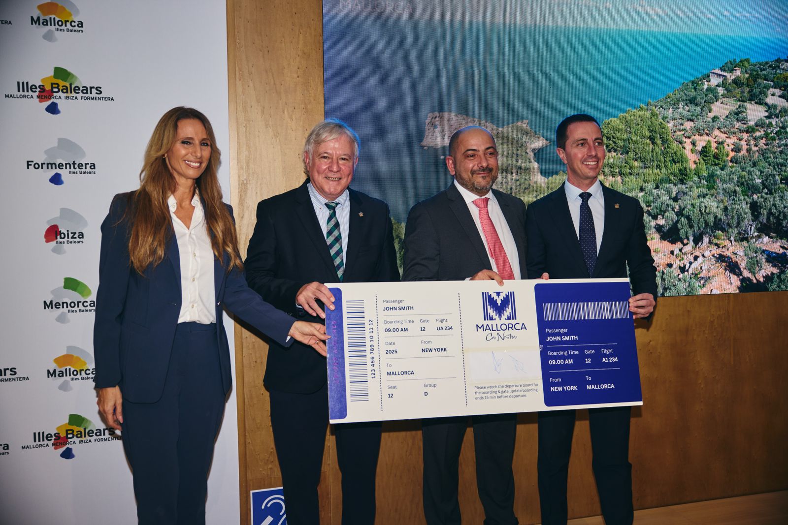 El Consell de Mallorca i United Airlines anuncien a Fitur l'ampliació del vol sense escales entre Palma i Nova York.