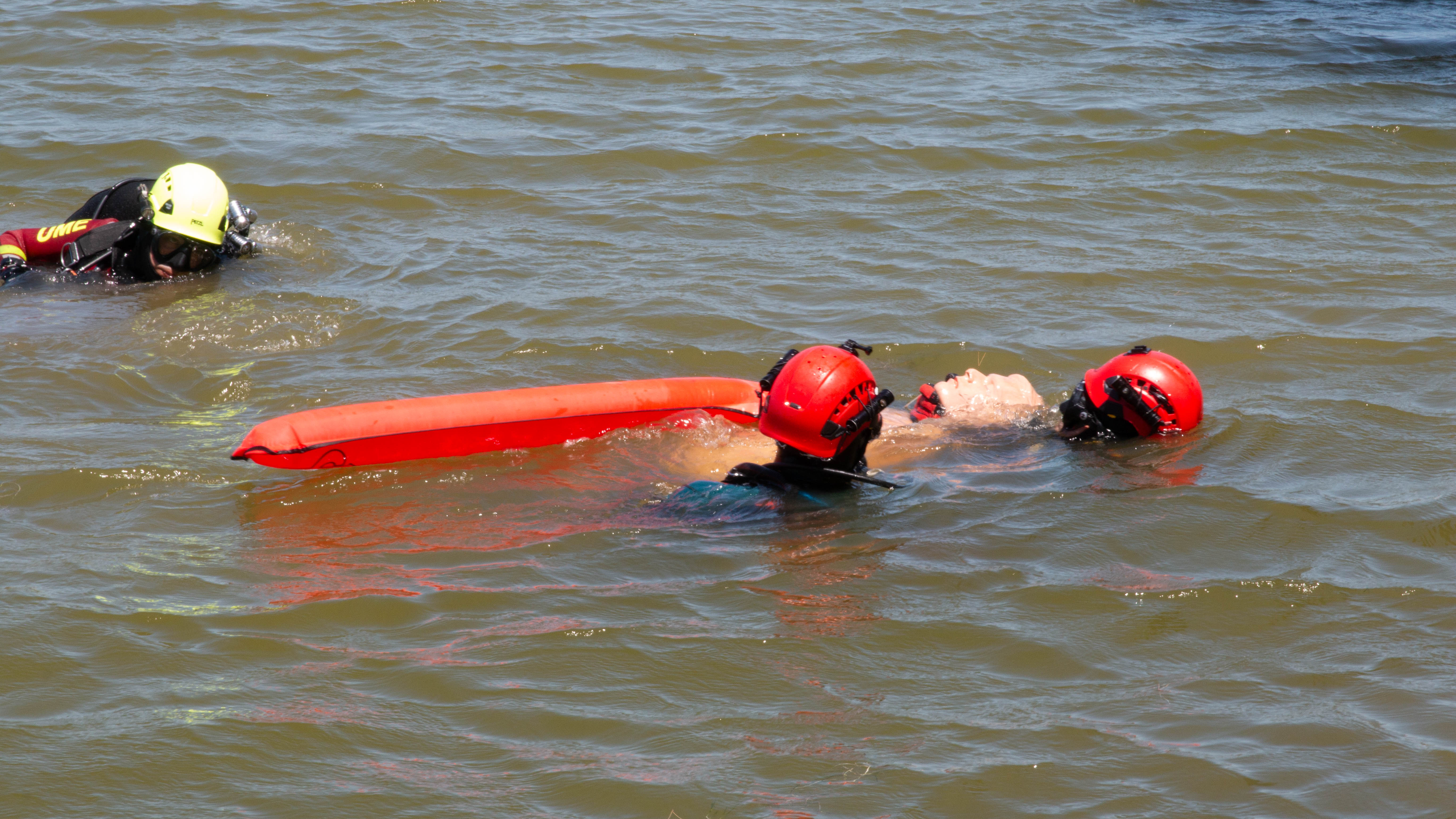 Simulacro de los cuerpos de seguridad de las Illes Balears y la UME.
