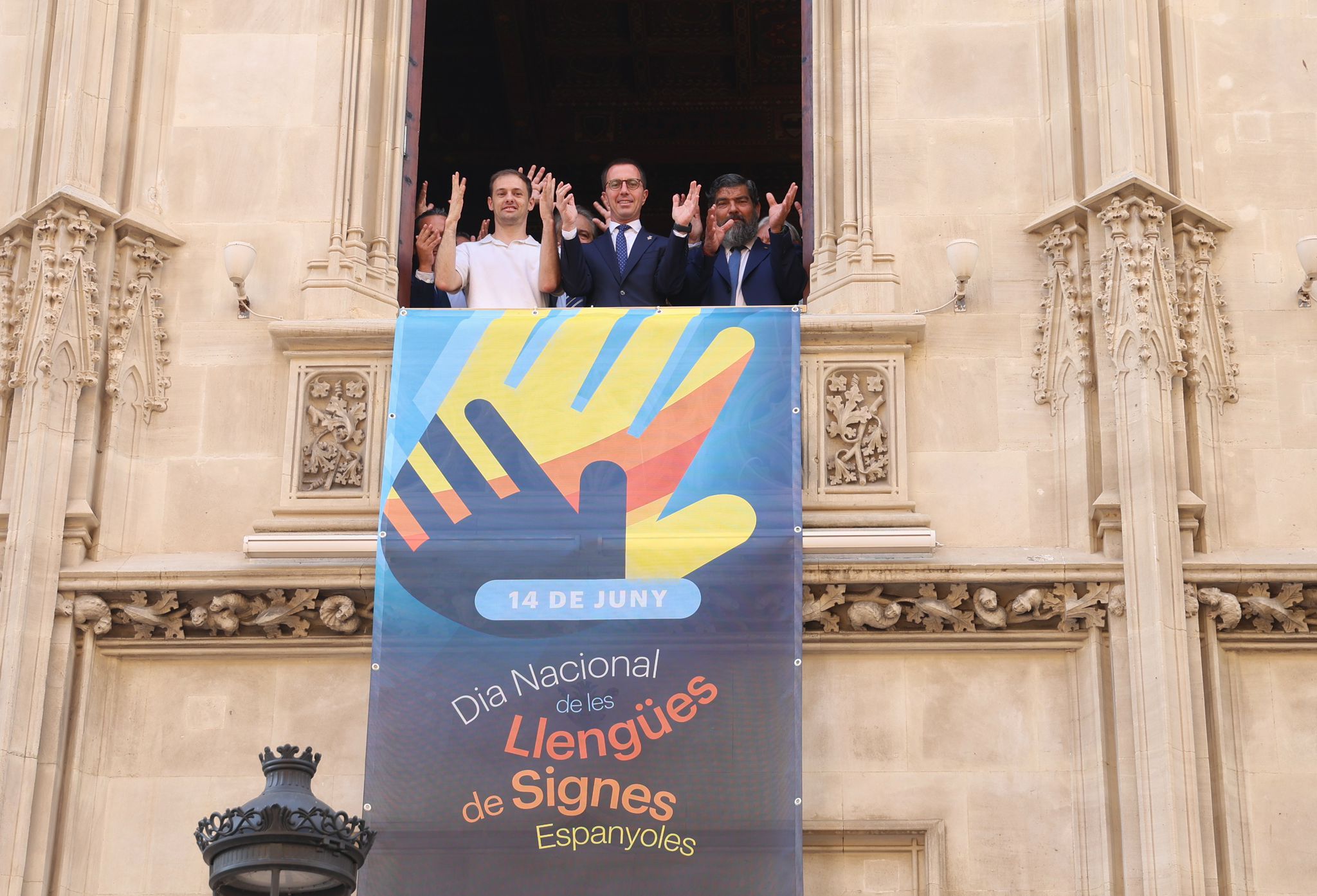 El Consell de Mallorca commemora el Dia Nacional de les Llengües de Signes espanyoles.