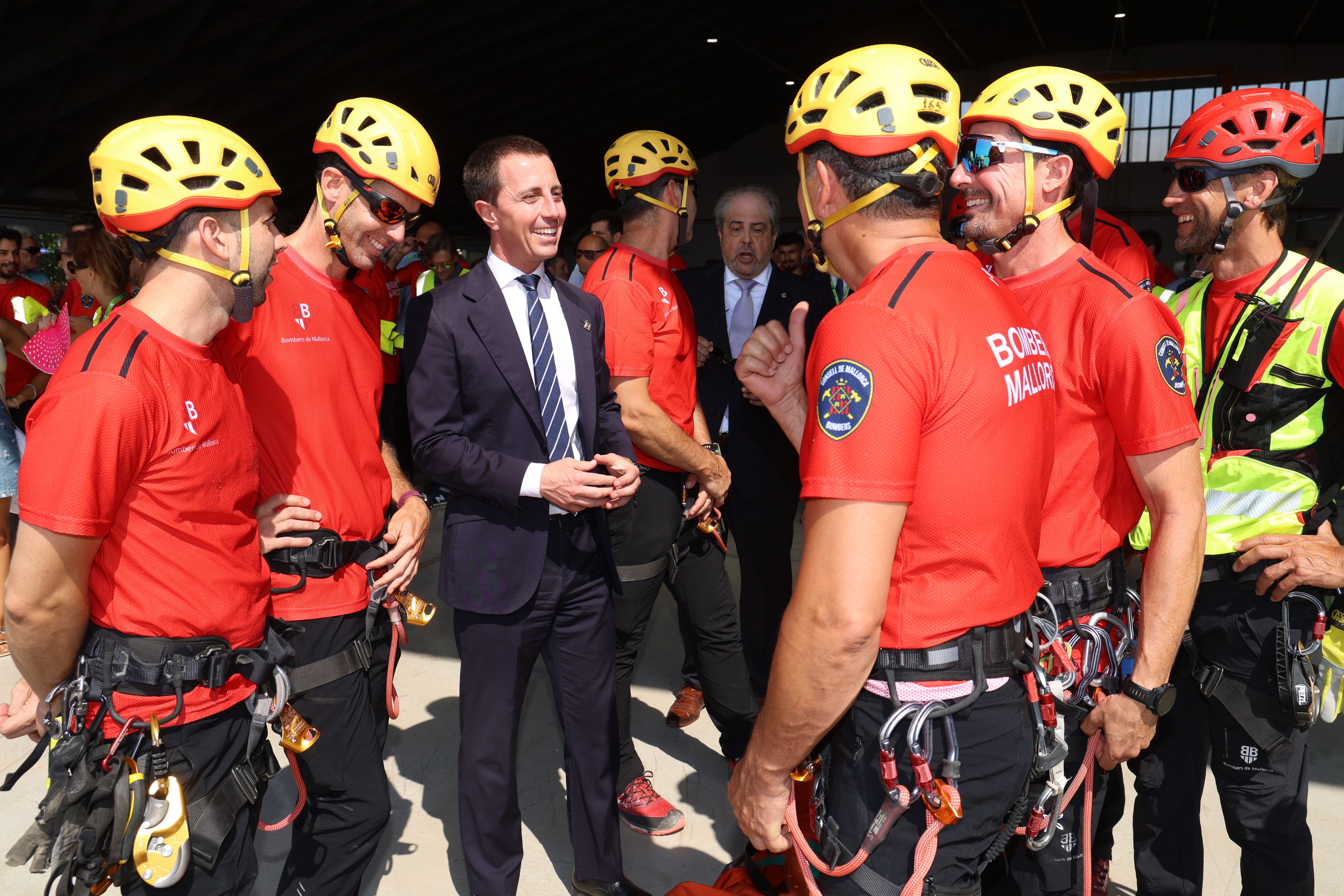 Presentación del nuevo helicóptero <em>Milana</em> de los Bomberos de Mallorca.