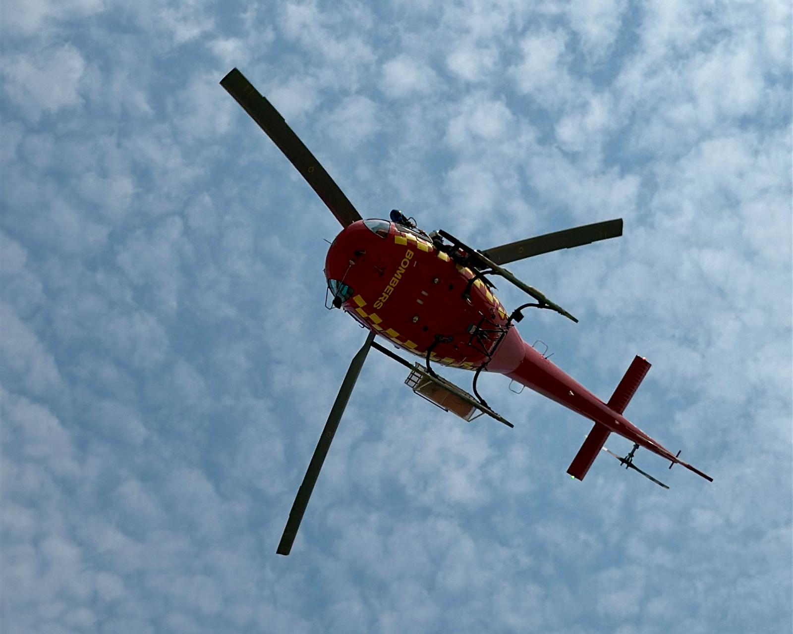 L'helicòpter dels Bombers de Mallorca <em>Milana</em>.