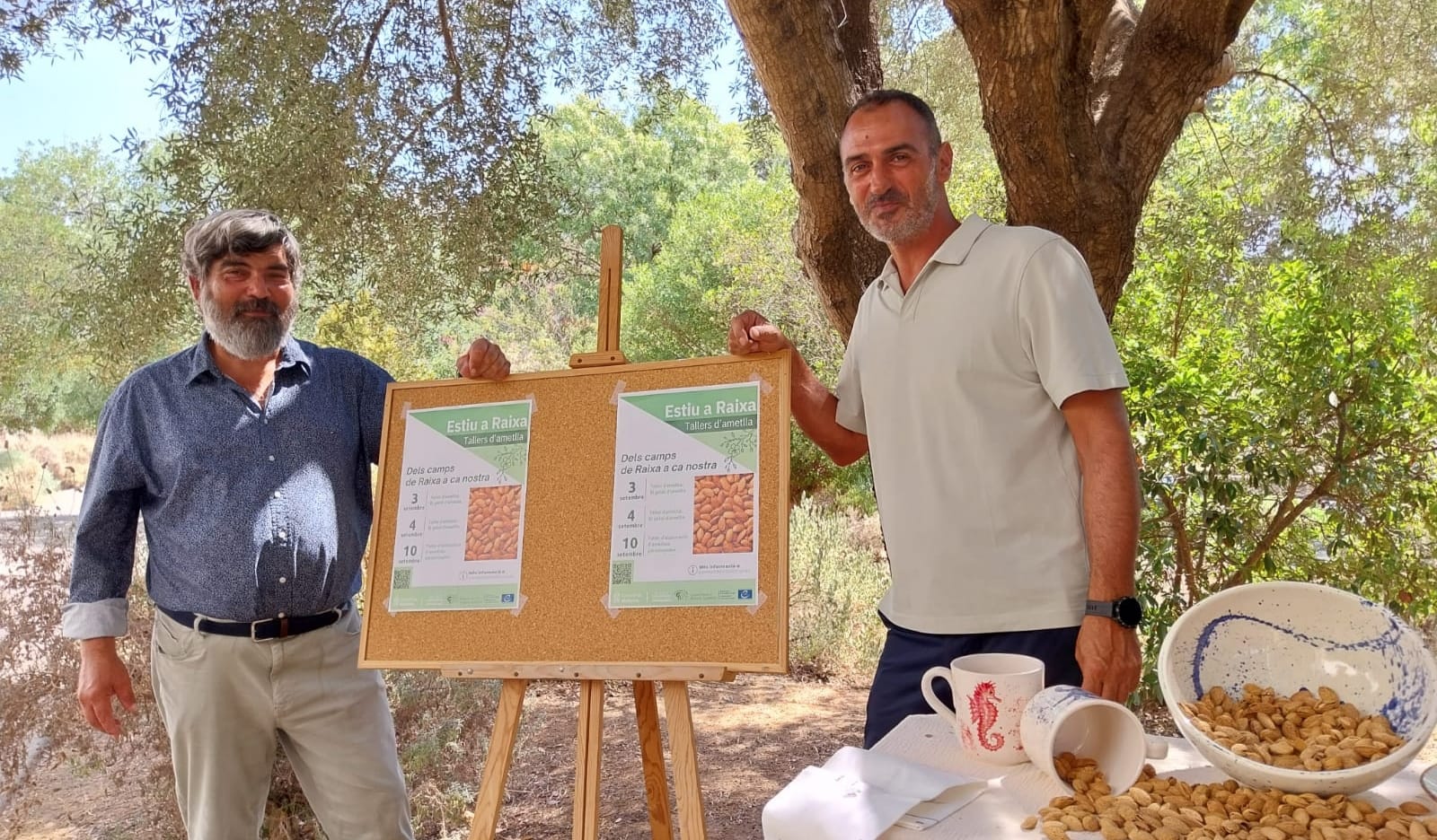 El conseller de Medi Ambient, Medi Rural i Esports, Pedro Bestard, i el director insular d'Esports, Toni Prats.