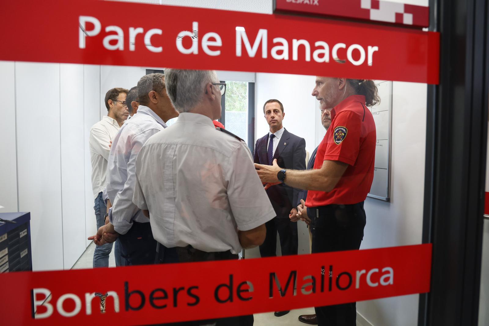 Inauguració del nou parc dels Bombers de Mallorca a Manacor.