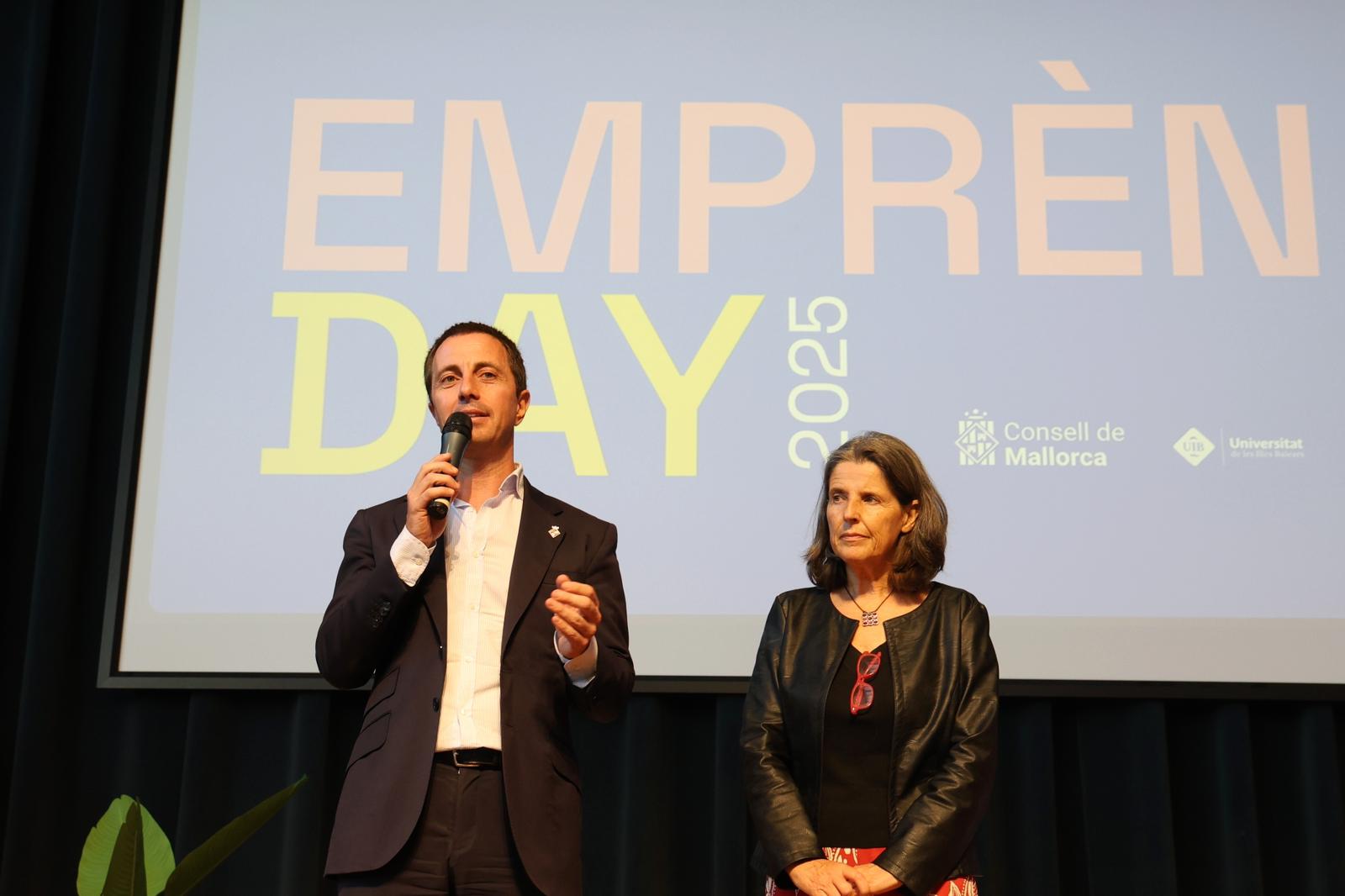 Inauguració de l'Emprènday.