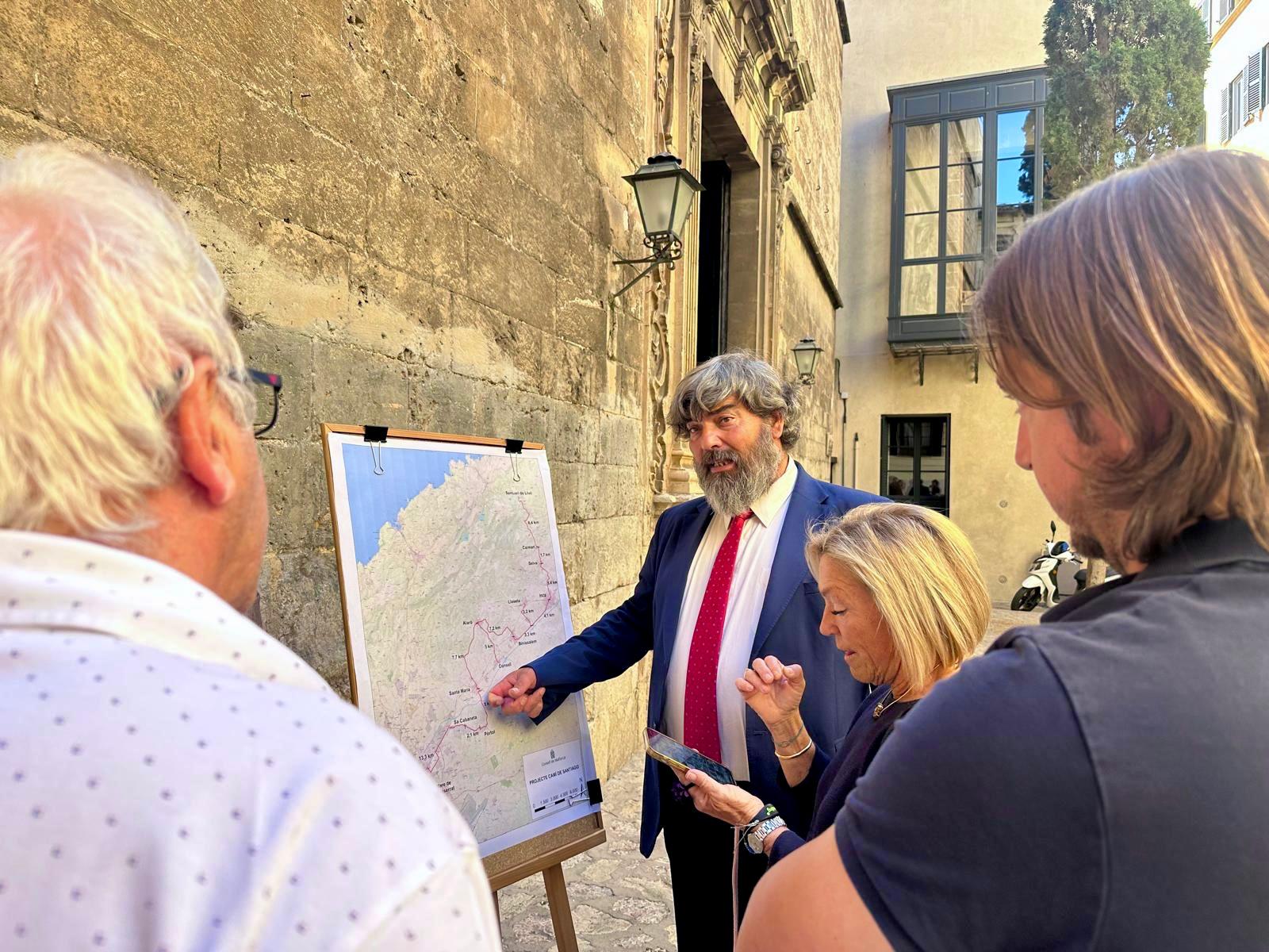 Presentació del traçat de la nova ruta senderista del Camí de Santiago des de Mallorca.