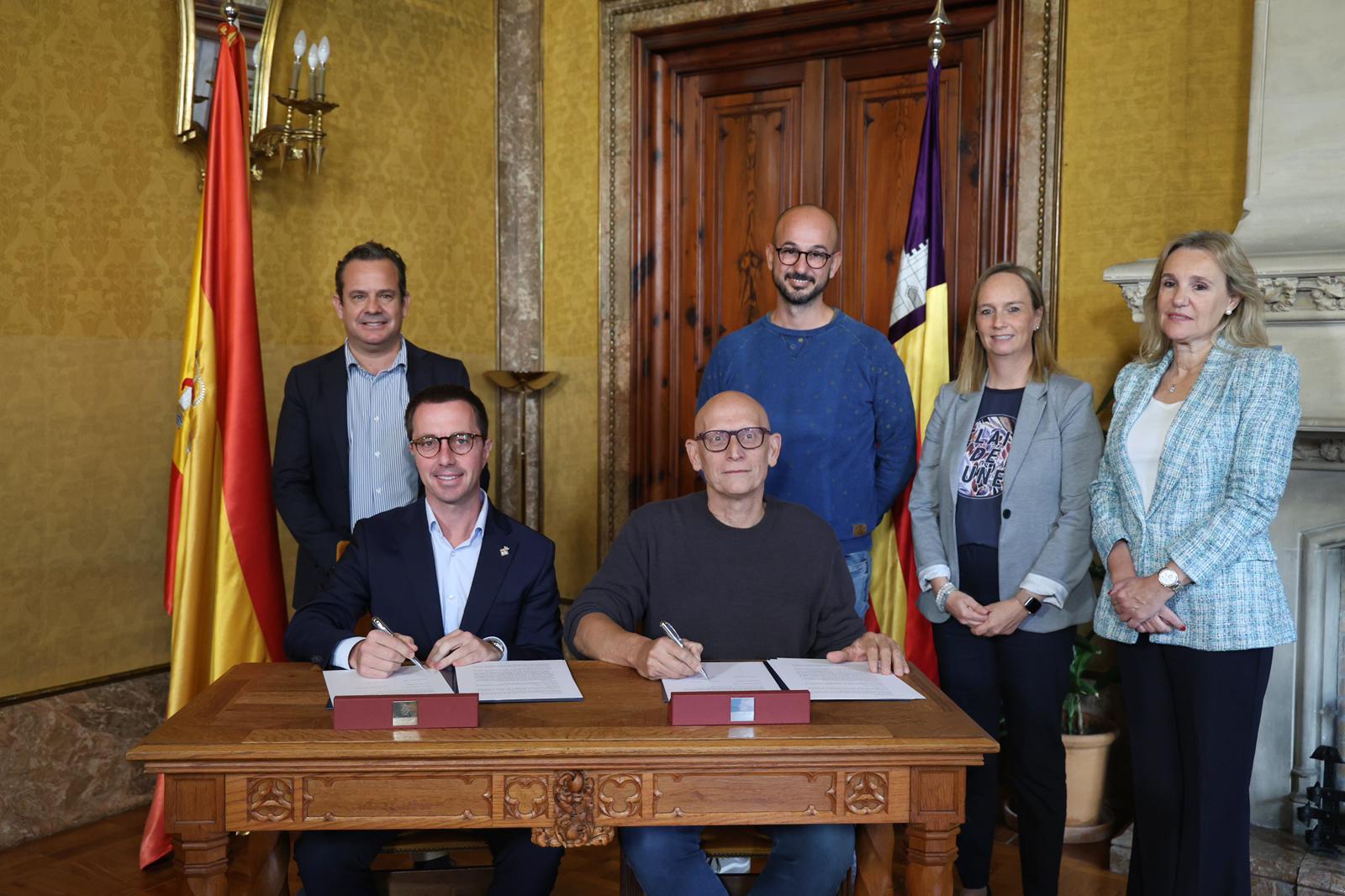 Signatura del conveni entre el Consell de Mallorca i 3 Salut Mental.