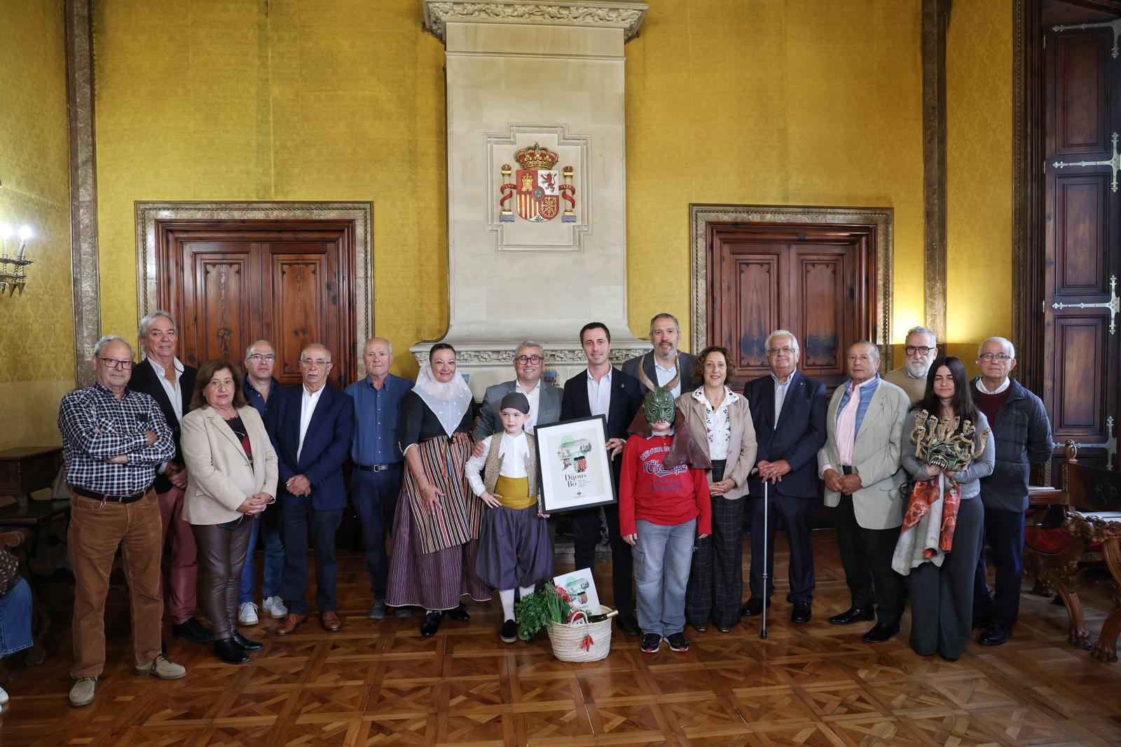 El president Galmés rep a la comitiva del Dijous Bo d'Inca.