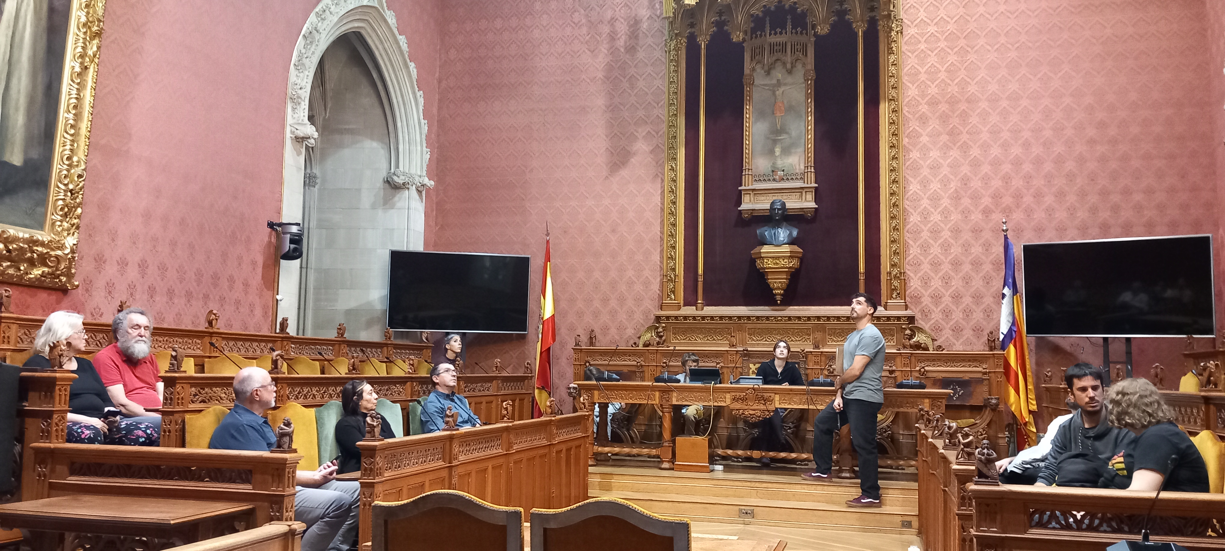Sala de plens del Palau del Consell.