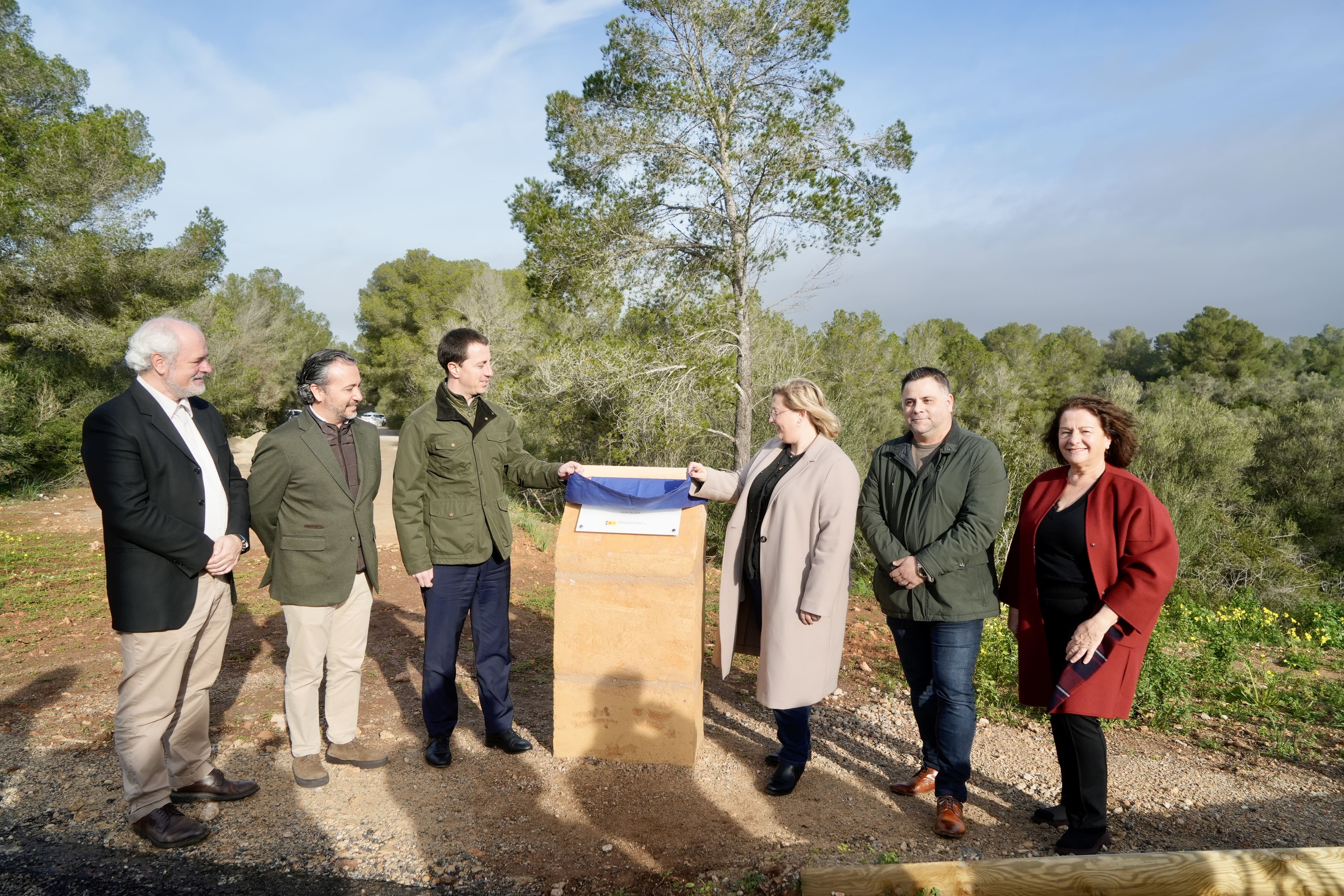 Inauguració de la rotonda i el vial de Son Verí Nou de Llucmajor.
