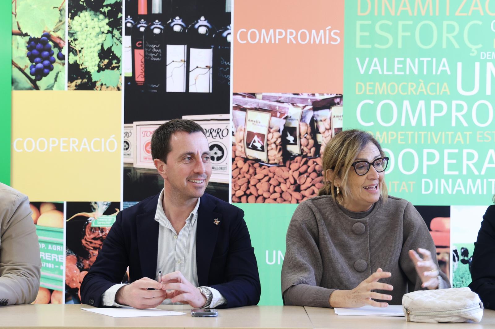 Reunió amb les Cooperatives Agro-alimentàries Illes Balears.