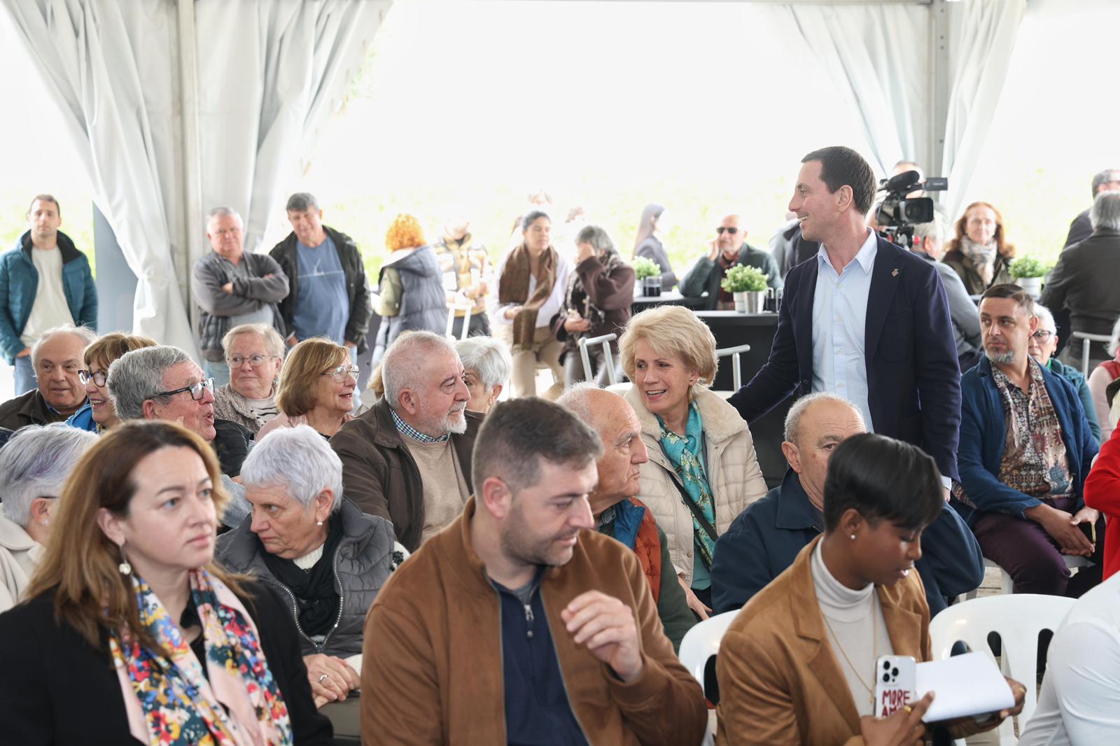 El presidente del Consell de Mallorca, Llorenç Galmés, en la entrega del V premio Flor d’Ametler.