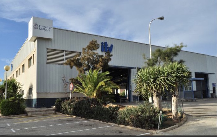 Estación de ITV de Son Castelló.