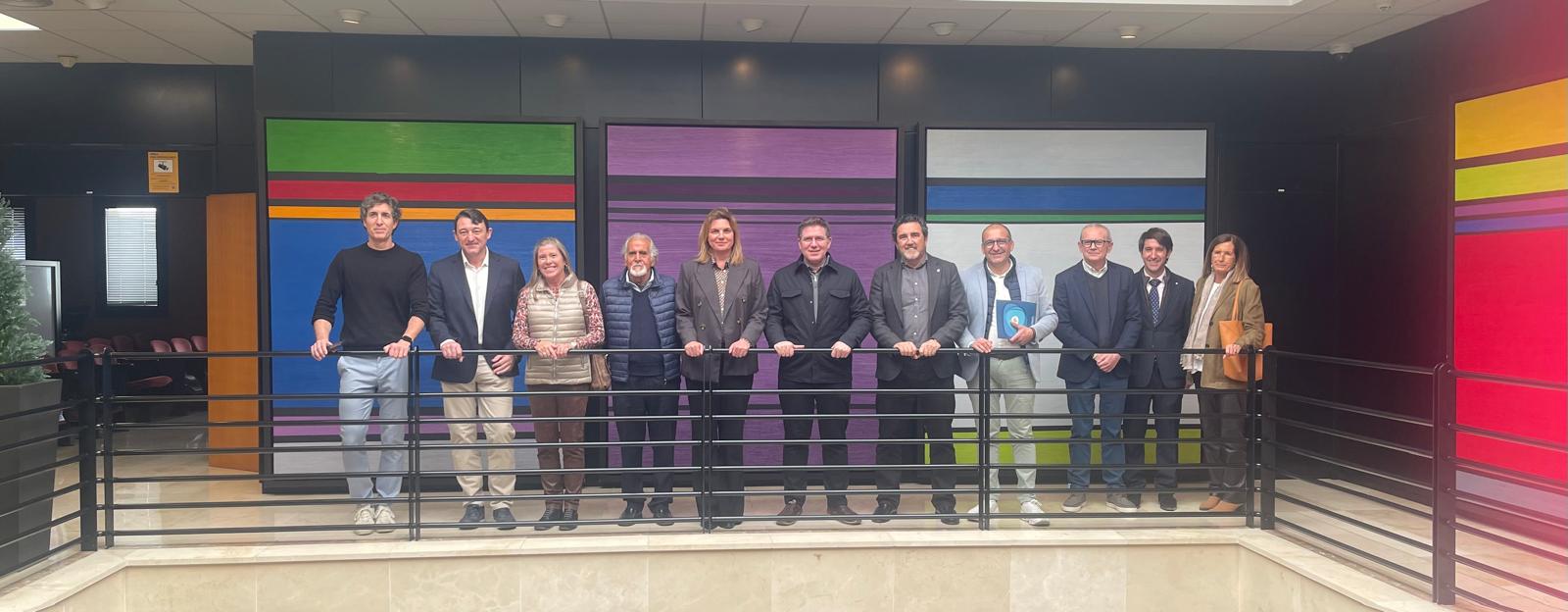 Encuentro con  los representantes de las asociaciones hoteleras de Calvià