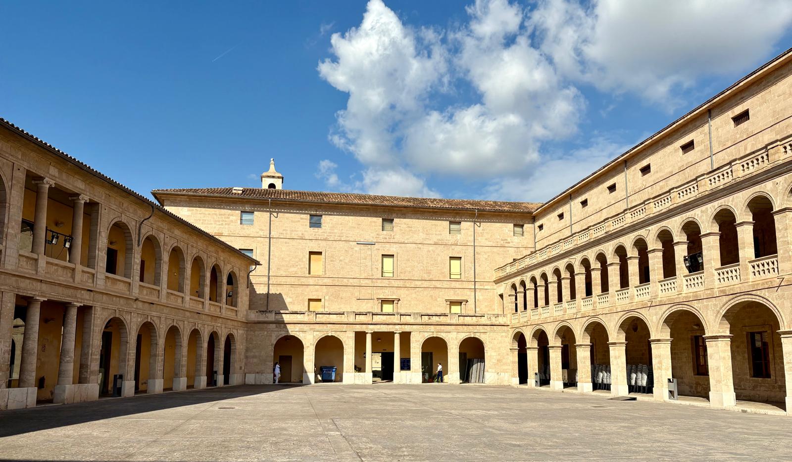 Edifici de La Misericòrdia a Palma.