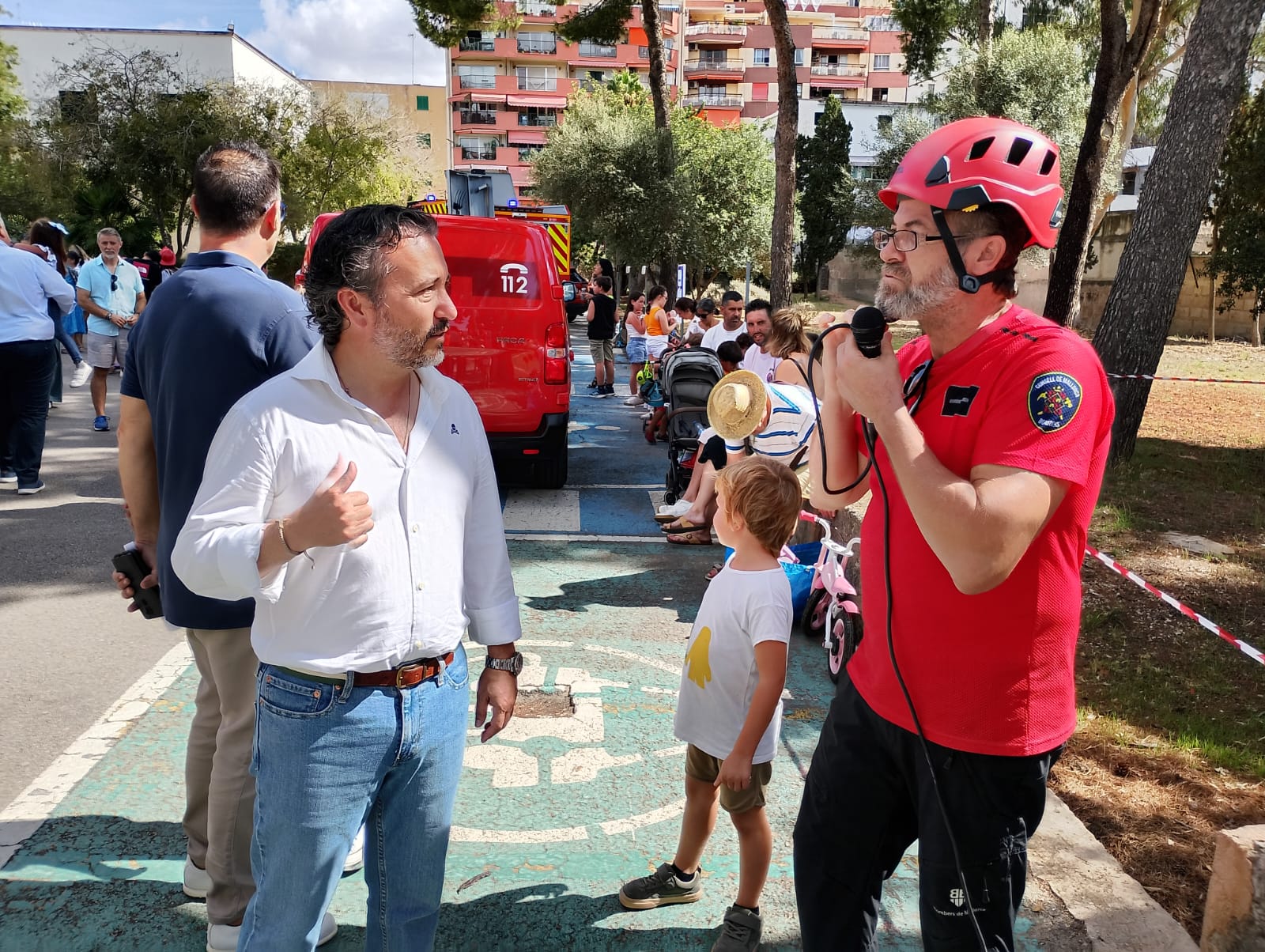També s'ha fet exposició i demostracions de vehicles dels bombers i del Consell.