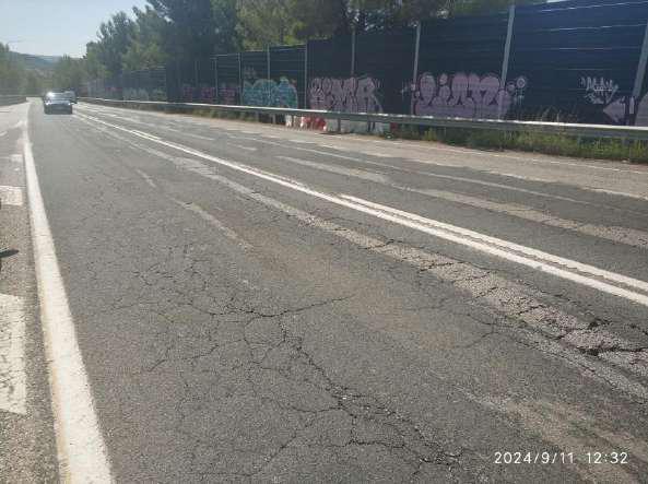 Un dels trams de la Ma-1 que presenten esquerdes i on es realitzarà el reforç de ferm.