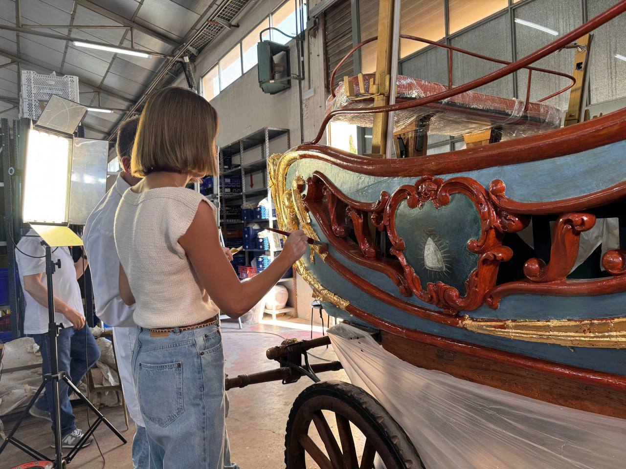 Inicio de la restauración integral del carro triunfal de santa Catalina Tomàs