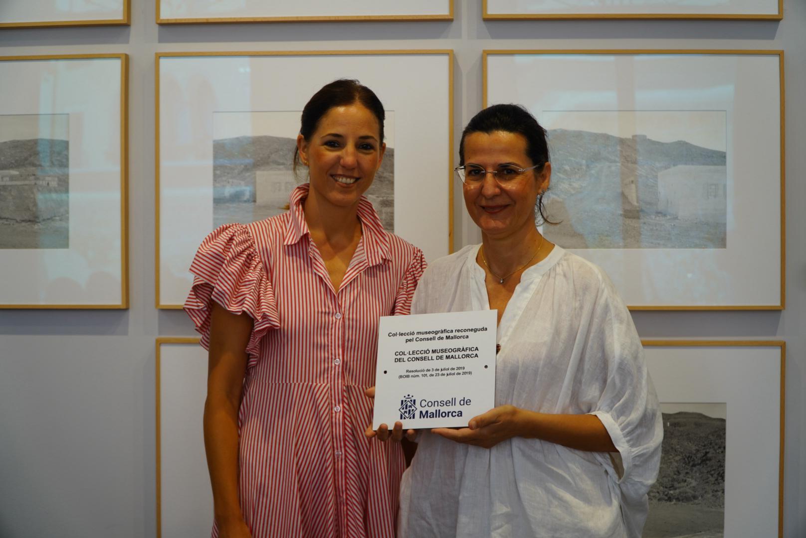 Entrega de plaques acreditatives de museus 