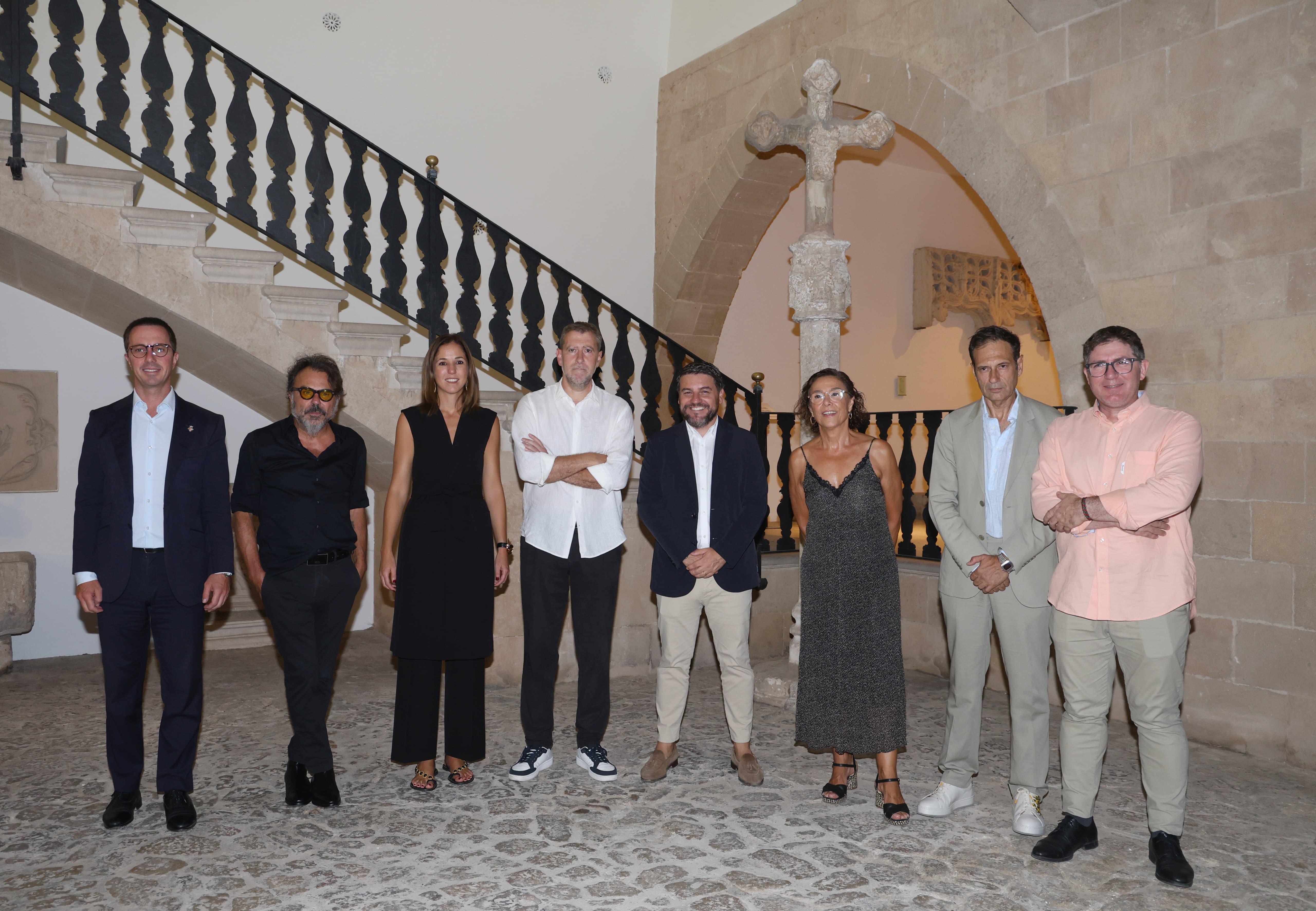 Inauguració de l’exposició «Bernardí Roig. Hem arribat a l’infern!» al Museu de Mallorca