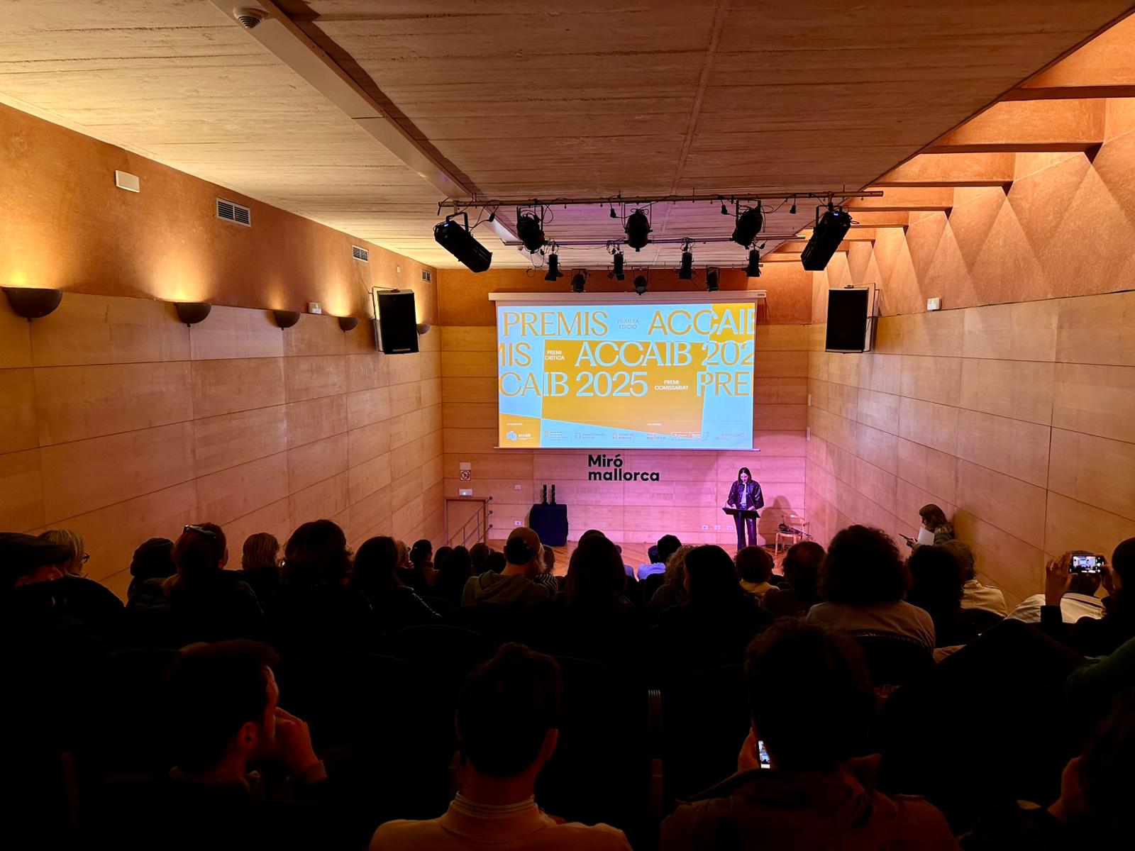 Gala de lliurament dels Premis ACCAIB Comissariat 2025 i Crítica 2025.