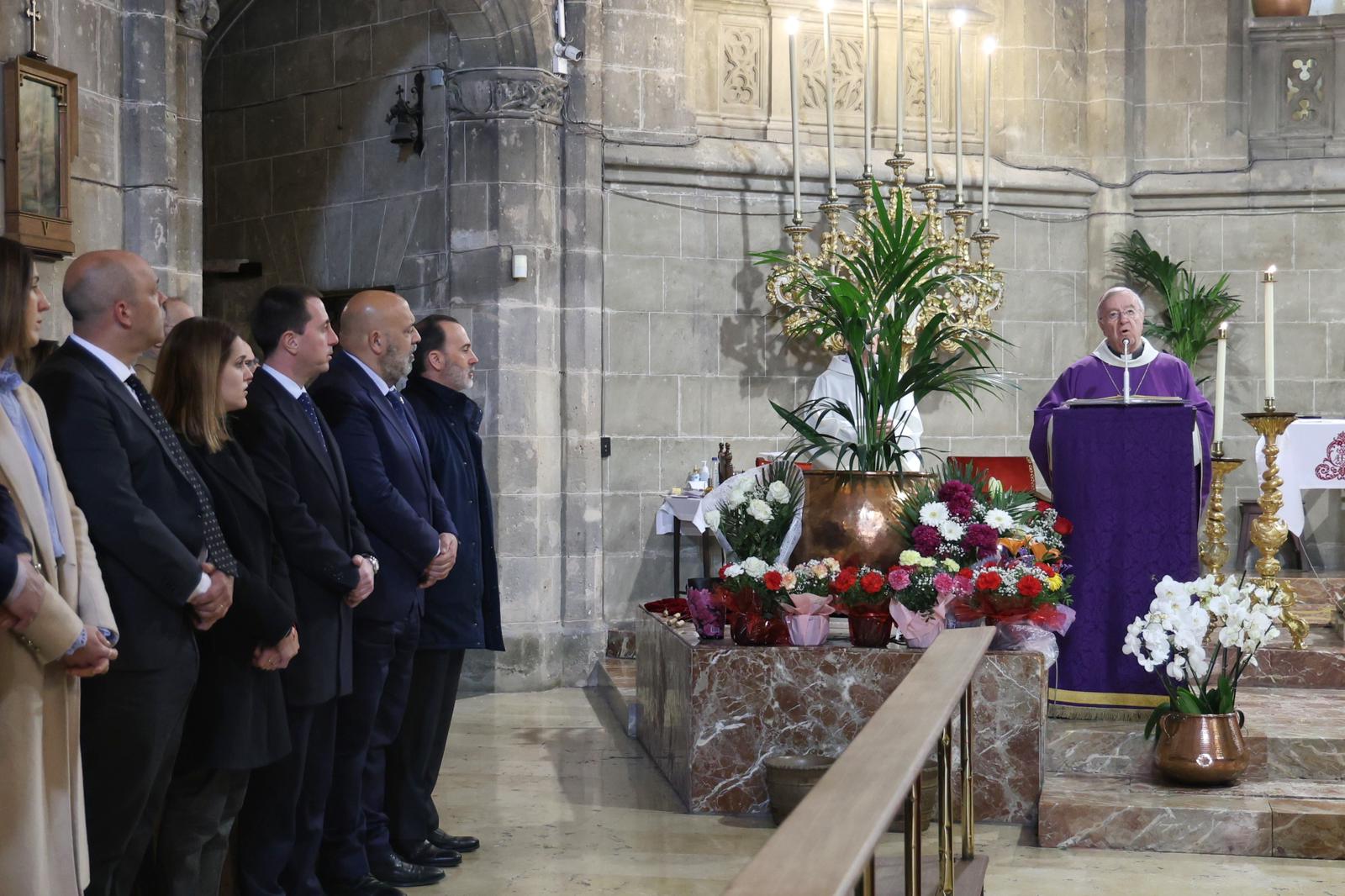 Eucaristia oficiada pel bisbe de Mallorca, Sebastià Taltavull,